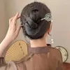 Hårklipp retro kinesisk stilklämma Långt tasselblomma Hårnål för flickor handgjorda stick kvinnor hanfu tillbehör