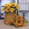 Decorazione per feste Bouquet di girasoli artificiali Matrimonio Sposa con fiori di seta Casa Soggiorno Fiori finti Oggetti di scena