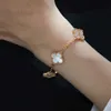 Van Armband Cleef Four Leafs Clover Armband Designer Jewlery Rose Gold Armband For Woman Luxury Silver Four Leaf Charm Braclet med Box 11