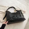 Pas cher en gros liquidation limitée 50% de réduction sac à main sac à main pour nouveau seau à bandoulière à la mode de grande capacité avec style sacs à main à bandoulière