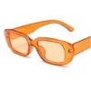 Occhiali da sole moda classica estate vintage piccola montatura quadrata UV400 per donna retrò punk occhiali da sole rettangolari tonalità per occhiali