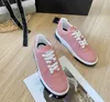 designer Womens shoes new channelShoes luxury Black White Grey Khaki pink Sneakers men womens sports running Casual Shoes