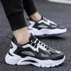 HBP icke-varumärke Spring New Herr Mesh Sports Shoes Thick Sole Shoes Fashion Breable Leisure Travel Shoes