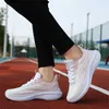 Scarpe casual Taglia 38 Naso tondo Retro per le donne Running Basket Ball Scarpe da ginnastica rosse Ladies Sport Ginnico Confortevole 2024g YDX1