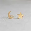 Orecchini a lobo Moda asimmetrica Stella Luna Affascinante colore oro argento per le donne Regalo di gioielli per ragazza carina