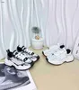 Scarpe per bambini di marca firmate Sneakers per bambini Taglia 26-35 Protezione della scatola Scarpe casual per ragazze traspiranti con design di giunzioni in mesh 24Mar