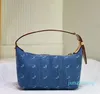 2024 Diseñador Bolso para mujer Denim Lona bordada Mini Clutch Totes Maquillaje portátil Mujer Monedero Lady Bolso de hombro de cuero