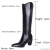 Stivali Black Western Boots Women Heels Knee High Boots Fashion Punted Toe Shoes 2022 Slip invernale sugli stivali da cowgirl Botas Mujer