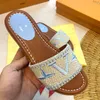 Luxury Slide Summer Beach Designer Designer Slipper A delizioso posate da esterno da viaggio per esterni SANSALE MULE MULI SCARPA DI ECCIPO DI QUALITÀ SCHE