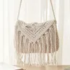 Handgjorda bomullsvävda stickade Tassel Crossbody Bag Vintage axel messenger väska kvinnlig mode strand sommarhandväskor för kvinnor