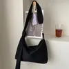 Axelväskor svart crossbody för kvinnor lyxdesigner handväska nylon shopper kedja avtagbar justerbar band messenger väska