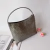 Bolsos de diseñador de alta calidad, bolsos hobo de moda, bolsos de diseñador hechos a mano, bolsos de compras de gran capacidad para mujer, venta al por mayor