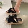 Flops 2022 Été Nouveau Lady Fairy Style Sandales Plateforme d'impression florale Fomes Slippers Fashion Flip Flip Flops Taille 3540