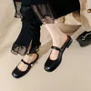 Sandálias 2024 verão mulheres sapatos redondos dedo do pé baixo salto sólido split couro casual mary janes mules para