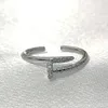 Tornillo Carter Rings Nail Classic Creative incrustado Diseño de circón con índice abierto anillo de dedo accesorio de moda minimalista personalizado 6fl4