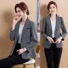 Abiti da donna Blazer Cappotto 2024 Primavera Autunno Allentato Madre di mezza età Piccolo vestito Temperamento Moda elegante Per il tempo libero Top femminile