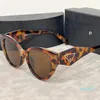 مصمم نظارات شمسية للنساء رسالة فاخرة UV400 Oval Sandy Shore Design Propealy Style Beach Travel Wear Geify Sunglasses Gift Gip Wool Good GOOL
