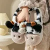 Slippers nieuwe winter schattige koe slippers tienermeisjes gekke dieren glijbanen schoenen vrouwen fuzzy indoor piggy slippers vrouw