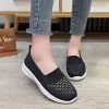 Stivali 2022 Nuove scarpe da donna estate a maglia Sneaker da donna Sneaker Slip on Shoes Lightweight Flat Women Sports Scarpe Plus Size