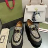 2024 Designer Kleding Schoenen Dames In elkaar grijpende G Lug zool Platform Loafers Zwart Wit dames loafer jurk schoen leer dikke bodem luxe buiten sneakers muffin