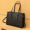 رسالة مخصصة Pu Leather Bag حقيبة يد نسائية لـ 13 15 Business Ladys الكتف المحمول 240301