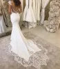 Moderne Sommer-Brautkleider im Meerjungfrau-Stil mit Spitze, sexy V-Ausschnitt, Flügelärmeln, Sweep-Zug, rückenfrei, formelle Brautkleider aus Satin