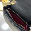 2024 Luxurys bolsa de ombro mulher bolsa CC sacos designer cadeia crossbody saco acolchoado clássico flap senhora lidar com couro diamante treliça des nlch