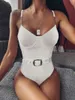 Dames Badmode 2024 Riem Gesp Dames Metalen Ketting Riem Eendelig Badpak Beugel Push Up Badpak Buikcontrole Monokini Y181