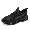 Casual Shoes 2024 Ankomst Herrkvinnor utomhus joggingplattform Multicolor Reflective Black White Leather Trainers Grey Suede BC10054
