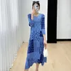 Lässige Kleider Miyake Kleid für Frauen Feminin Kreativer Druck High-End Plissee Slim Midi Herbst Kleidung 2024
