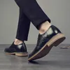 HBP icke-varumärke högkvalitativa nya modestilar snörning pekade tå populära loafers chaussures skor zapatos enkla män klädskor oxford