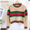 2024 New Women 's Luxury Sweaters 디자이너 가을 편지 자수 자수 아웃 니트 G 긴 소매 짧은 길이 스웨터 모직