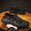 Designer Mens Sandals for Summer Wear Anti Slip Mountaineering Outdoor Wading Beach Shoes Driving Sports Bag Perforated Shoes Stora Sandaler Slippers Storlek 38-47