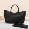 Top Shoulder Bags Trendy Designer Handbags Woven Vegetable Basket Large Capacity Shopping Bag Portable Tote Bag For Women 240311