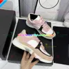 2024 Scarpe da corsa firmate Chanelshoes Brand Channel Sneakers da donna Scarpe casual stringate di lusso Scarpe da ginnastica classiche Sdfsf Tessuto effetto pelle scamosciata City Gsfs 111