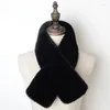 Écharpes imitation fourrure écharpe en cuir entier pour les femmes en hiver en peluche double face épaissie et chaude collier à col croisé