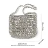 Сумки на ремне Модная и персонализированная металлическая маленькая сумка Полая сумочка Нишевый дизайн Женская блестящая сумка ручной работы с блестками 240318