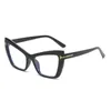 Lunettes de soleil de mode pour hommes Designer Femmes 68195 Nouveaux yeux de chat en forme de T Forme à la mode et simple Miroir plat anti-lumière bleue Personnaliser