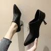 Botas Nuevos zapatos de vestir para mujeres de primavera Tisos con cremallera alto botas desnudas zapatos de oficina de punta puntiaguda