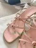 Hausschuhe Blumenkätzchen Ferse Square Toe Women Pantoffeln 2024 Neue Sommer im Freien offene Zehensandalen Schwarz/Rosa Slip auf Moderutschen Sandalen Sandalen