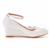 أحذية كريستال كوين بيضاء الدانتيل نساء الأسافين منصة 5 سم الكعب العالي الكاحل حزام السيدات مضخ