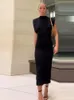 Sexy nero spaccato senza maniche spalline aderente Dres cerniera sottile abiti midi 2024 elegante abito da festa femminile 240312