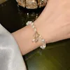 Strang-Erdbeer-Kristall-Armband, Perlen-Pfirsichblüten-Geschenk für Freundin, Boudoir-Liebhaber-Armbänder