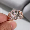 Fedi nuziali Classica corona a cuore per donna Oro rosa Intarsio color argento Zircone bianco Promessa Fasce di fidanzamento Regali per la festa della mamma