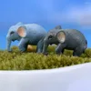 庭の装飾10 PCS漫画シミュレーション象の小さなプラスチック動物おもちゃミニチャームPVC彫像
