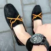 Sapatos de condução elegantes sem marca HBP Venda quente Mocassins de couro genuíno Materiais de couro masculino casual