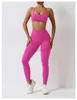 Tute da donna Set senza cuciture Abbigliamento sportivo da allenamento sexy Abbigliamento da palestra 2 pezzi Set sportivi Leggings a vita alta da donna Pantaloncini fitness Completo reggiseno sportivo 24318