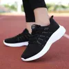 Sapatos casuais femininos tênis de corrida malha de ar respirável luz suave esporte feminino caminhada jogging cesta femme enfant fille 35-41