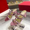 Sandali da donna moda estiva firmati rivetti eleganti pantofole con tacco alto comode e dolci scarpe da donna in gelatina per adulti