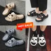 Zomerslippers voor heren en dames Effen kleur Schedelkop Sandalen met platte hak van Dalwucavsw Designer Hoge kwaliteit modeslippers Waterdichte strandsportslippers GAI